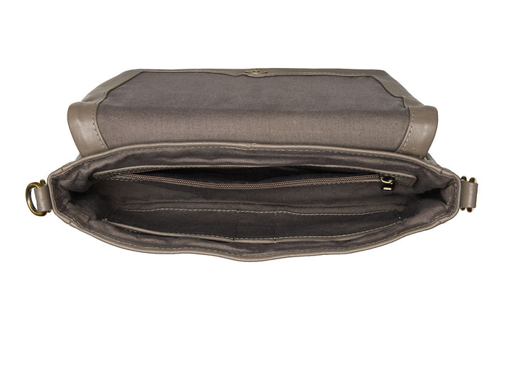 Julia Classic Camel