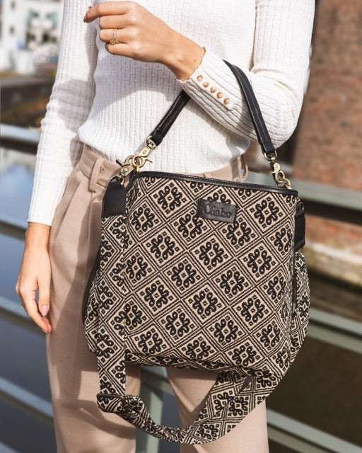 Suus Shoulder Bag Black/Sand