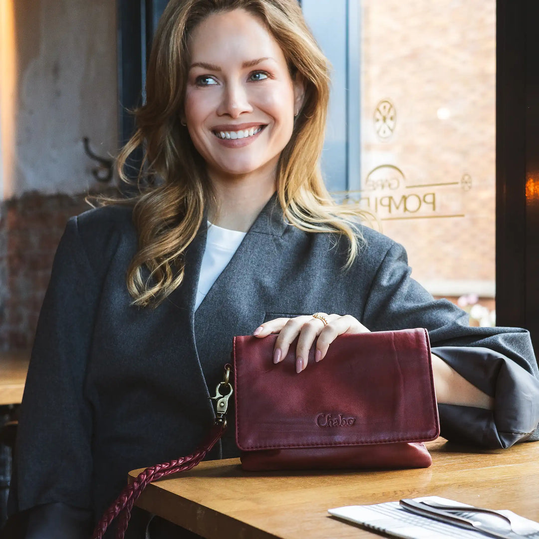 Borneo Style Warm Red