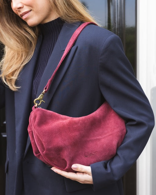 Suede Bobby Banana Bag Bordeaux